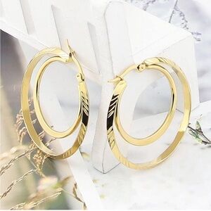 Stainless steel gold tone hoops earrings
